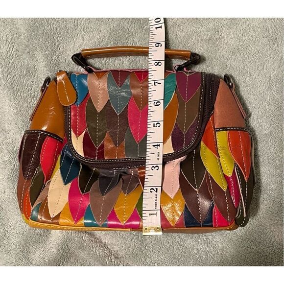 Leather crossbody of many colors and many pockets - Picture 7 of 10